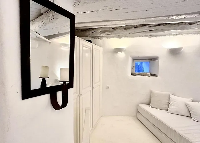 Windmill Of Mykonos * Mykonos Town